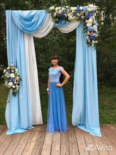 Вечернее платье