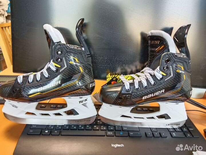 Хоккейные коньки Bauer Vapor X4