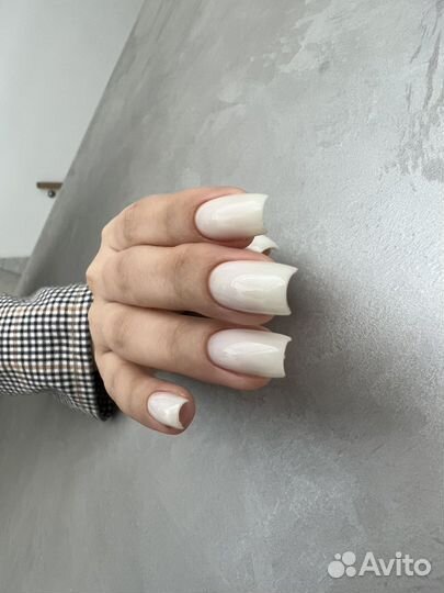 Мастер маникюра педикюра