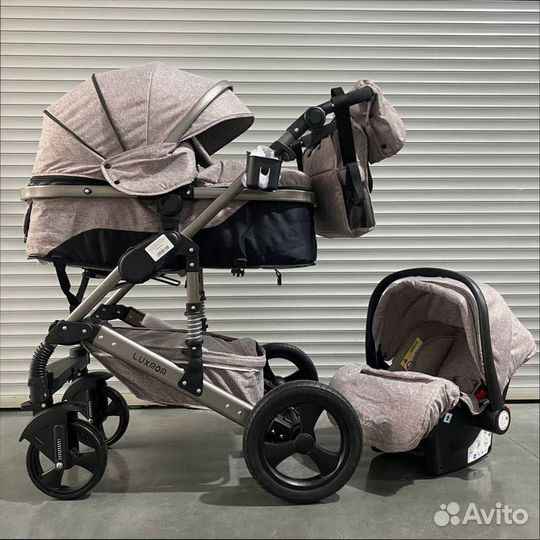 Коляска для новорождённых Luxmom
