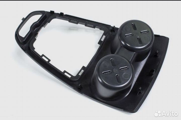 Глубокий подстаканник LADA Vesta нового образца