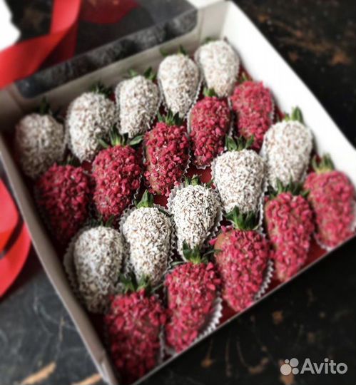 Клубникав шоколаде