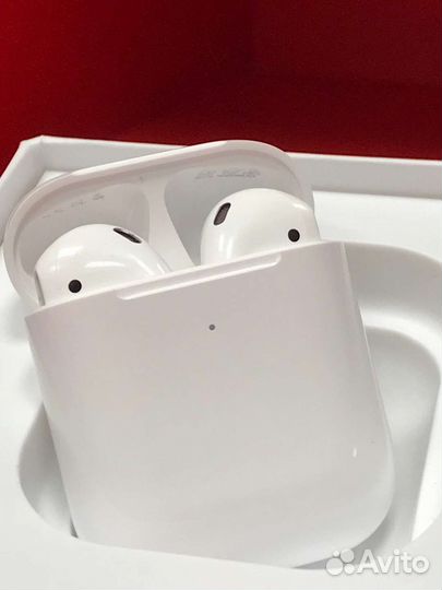 Беспроводные наушники AirPods 2