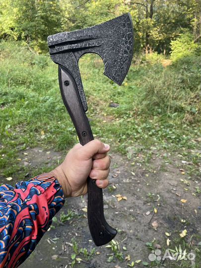 Топор - красавец 