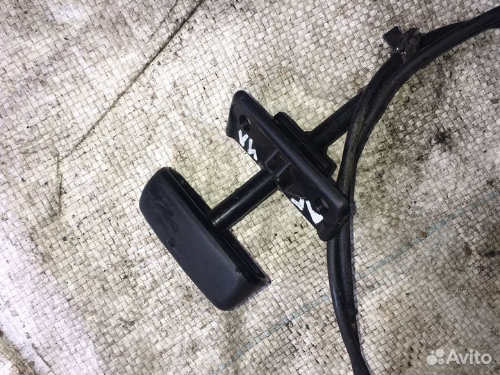 Трос капота Опель Агила A