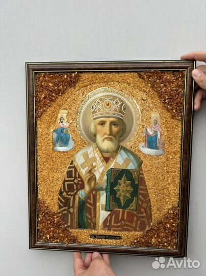 Икона из янтаря