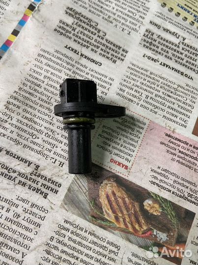 Датчик коленвала Audi Volkswagen Skoda 095927321C