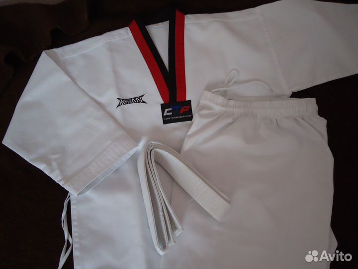 Продам форму для Тхэквондо