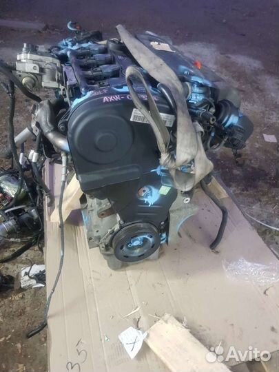 Двигатель volkswagen AWX