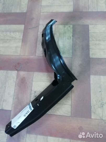 Кронштейн подножки toyota land cruiser 100