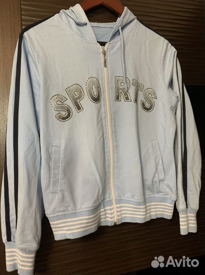 Спортивный костюм женский