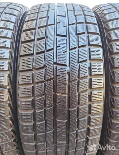 Yokohama Ice Guard IG30 215/55 R17 94Q