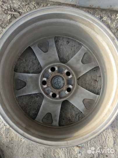 Диски r17 от Toyota