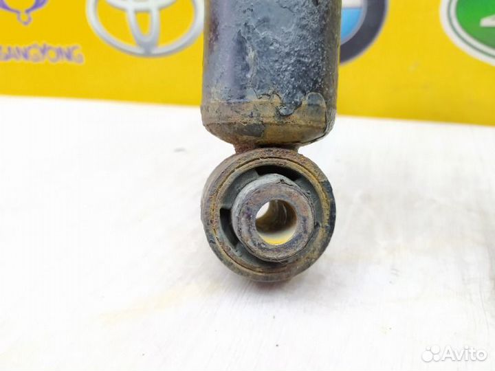 Амортизаторы задние Nissan X-Trail T31 MR20DE 2008