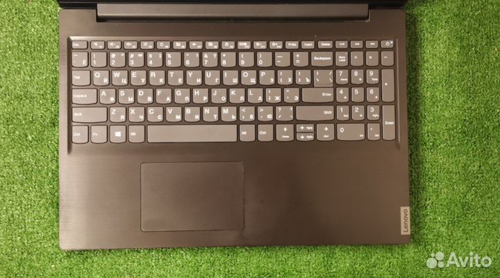 Мощный ноутбук Lenovo i3 7го/Видеоката 2гб/8озу