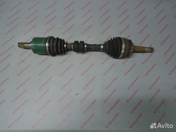 Nissan 39101-BN815 Вал приводной левый