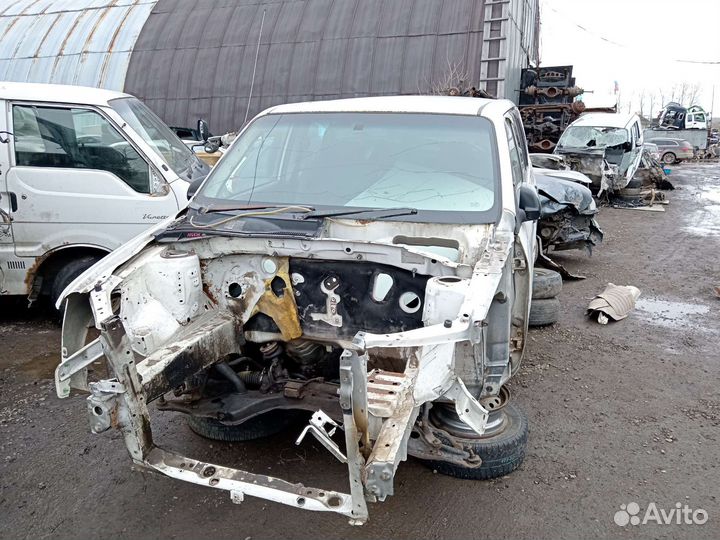 Авто в разбор на запчасти Toyota Probox
