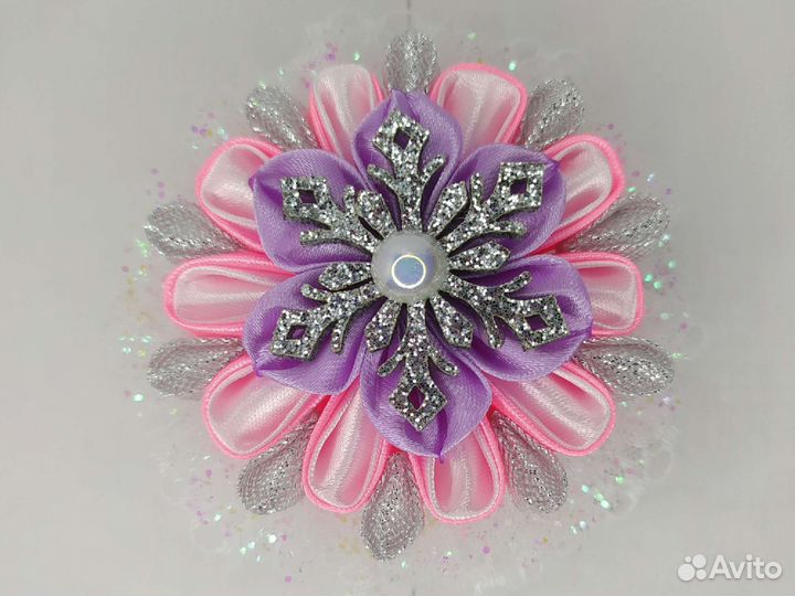 Нарядные зимние бантики