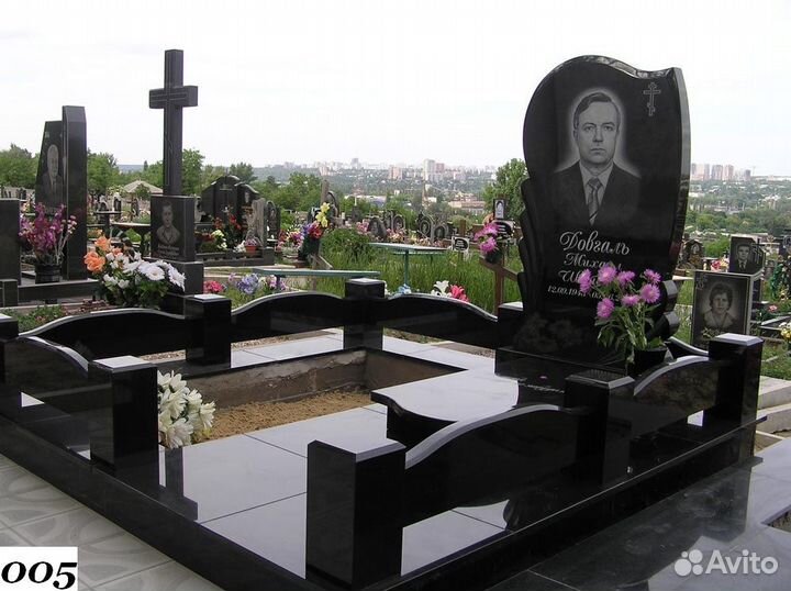 Изготовление памятников из гранита