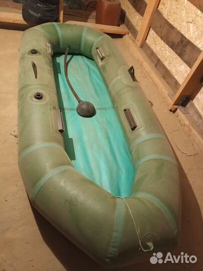 Лодка надувная резиновая бу