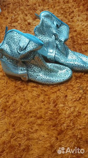 Бомбические кожаные полусапожки 35 36 р