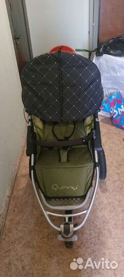 Прогулочная коляска quinny
