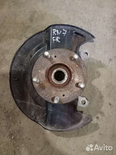 Ступица передняя правая Honda Stream rn7