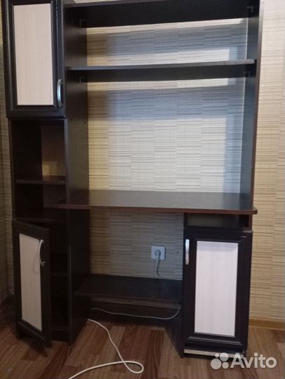 Письменный стол для школьника бу