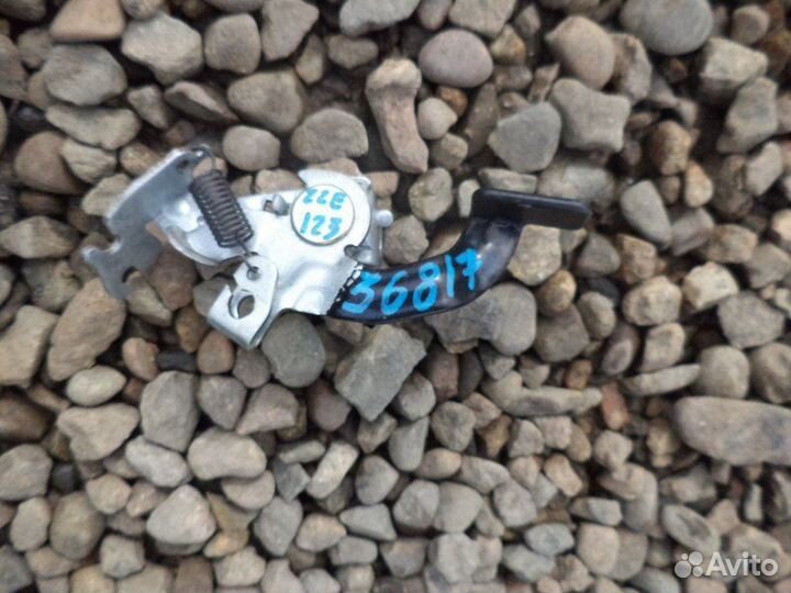 Ручка открывания бензобака Toyota Corolla Fielder