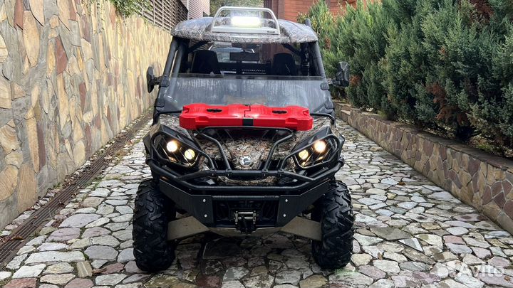 Brp commander 1000 xt 2013