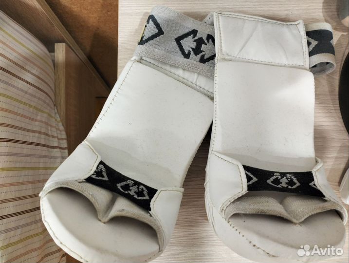 Перчатки для каратэ