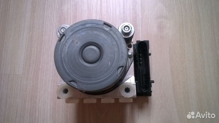 Блок ABS KIA Sorento 589103Е400, 589103-E400