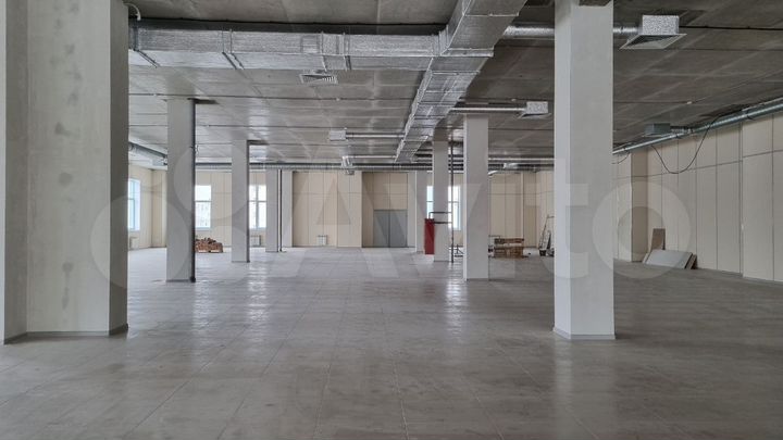 Пространство 1100 м² под офис /торговлю / услуги