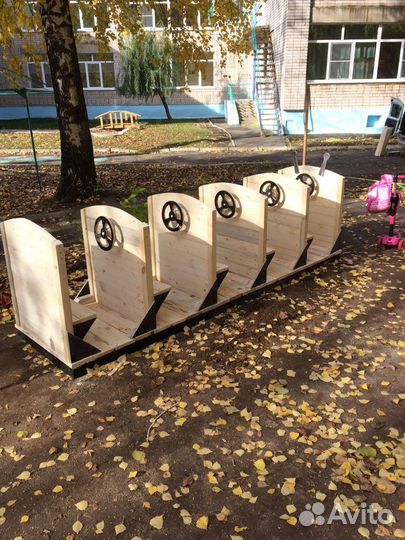 Гусеница для детской площадки