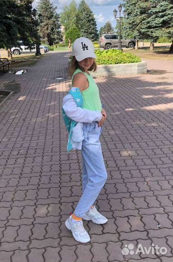 Джинсы для девочки