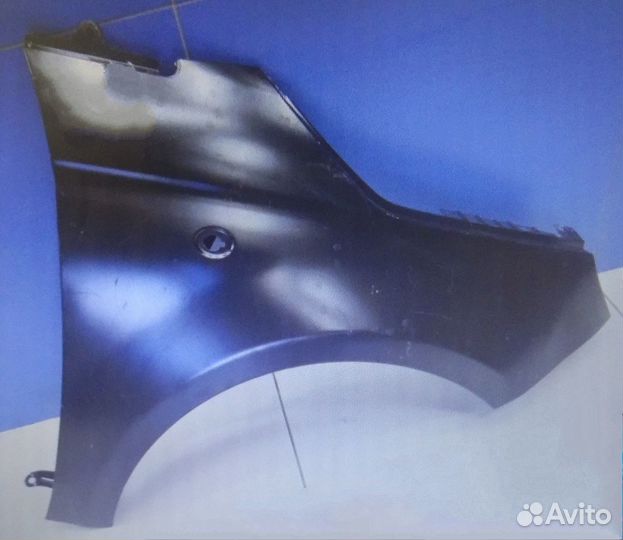 Крыло переднее правое Fiat 500(новое в упаковке)