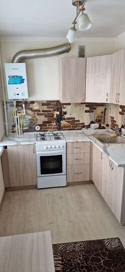 3-к. квартира, 50 м², 1/5 эт.