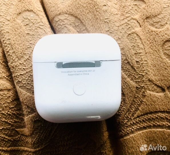 Кейс для зарядки наушникоа