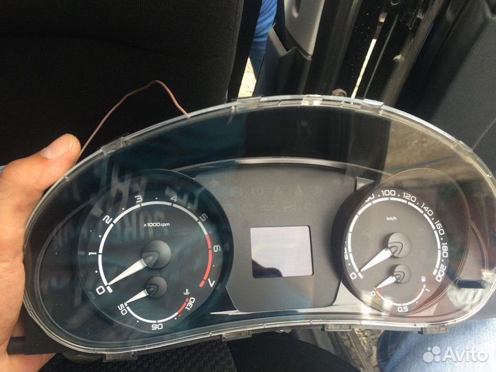 Приборная панель priora 2