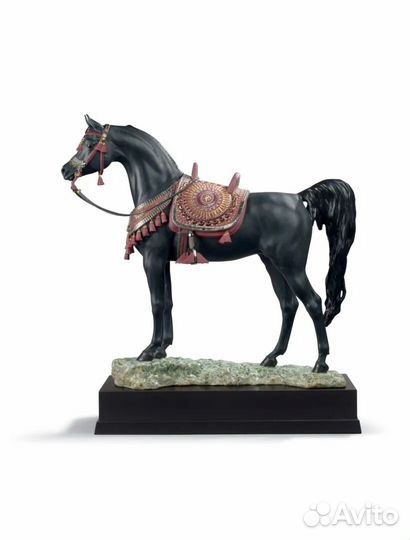 Статуэтка Lladro Арабская чистокровная лошадь 1919