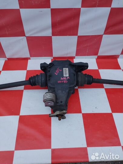 Задний редуктор Мерседес W204 (3,07)