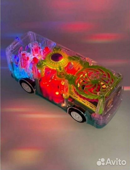 Прозрачная машина автобус с шестиренками