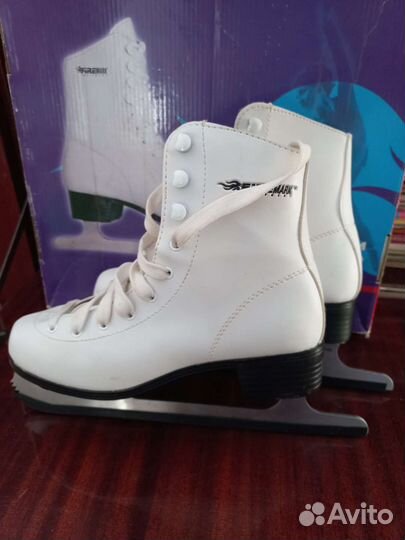 Коньки фигурные