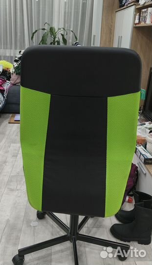 Компьютерное кресло