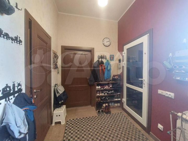 Коттедж 160 м² на участке 9 сот.