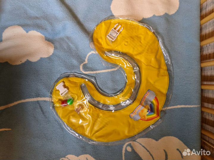 Горка для купания и круг на шею