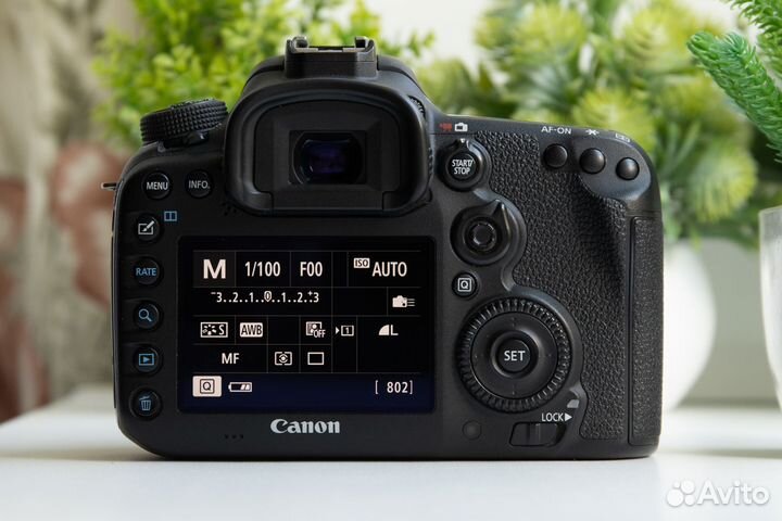 Canon 7D Mark II