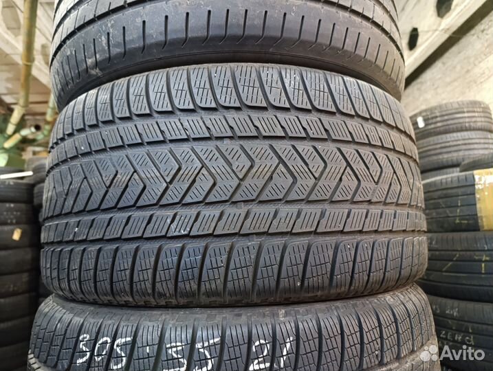 Pirelli Scorpion Winter 305/35 R21