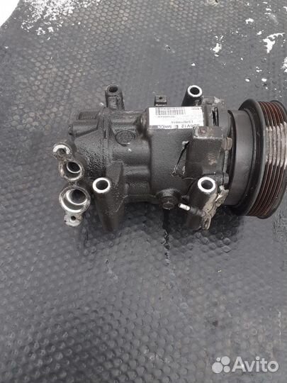 Компрессор кондиционера Renault Thalia