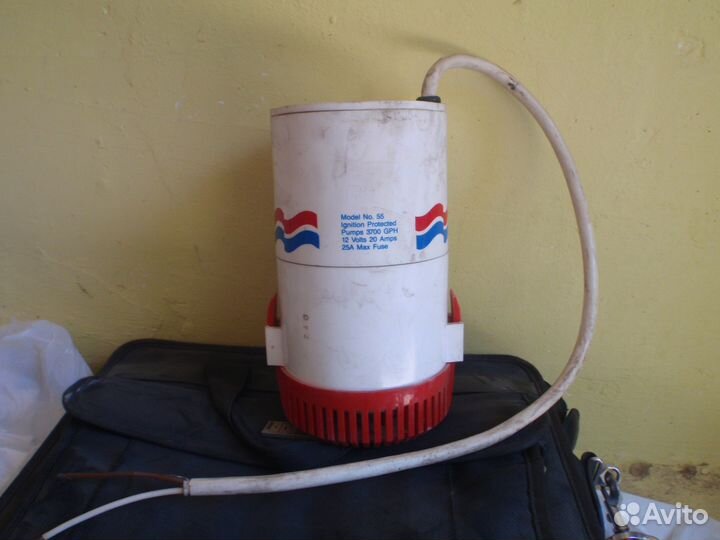 Аккумуляторная помпа